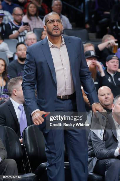 Assistant Coach Corliss Williamson of the Phoenix Suns looks on during the game against the Sacramento Kings on February 10, 2019 at Golden 1 Center...