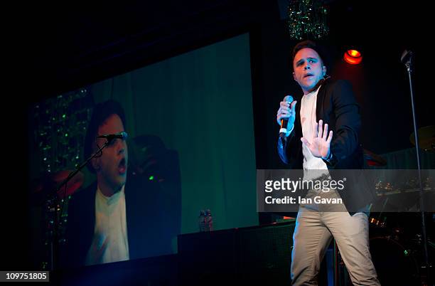 Olly Murs performs live during the Ice & Diamonds Send-Off Ball in aid of Walking With The Wounded at Battersea Power station on March 3, 2011 in...