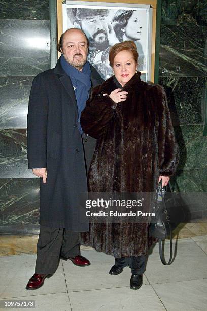 Fedra Lorente and husband attend Ispansi photocall at Capitol cinema on March 3, 2011 in Madrid, Spain.