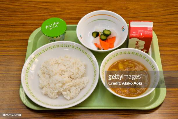 school lunch of jr.high school in japan. - school lunch foto e immagini stock