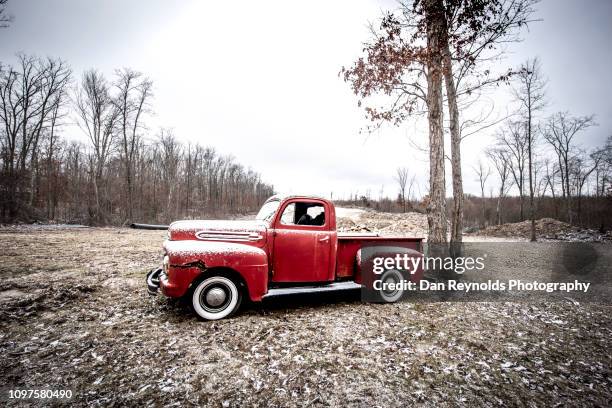 vintage old truck - photos of old trucks stock pictures, royalty-free photos & images