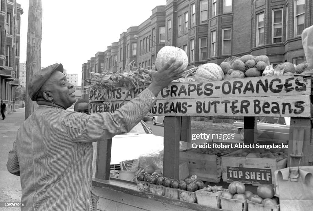 Street Vendor In Bronzeville