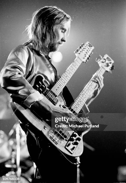 Muka Rutherford 14,577 Mike Rutherford Photos & High Res Pictures - Getty Images