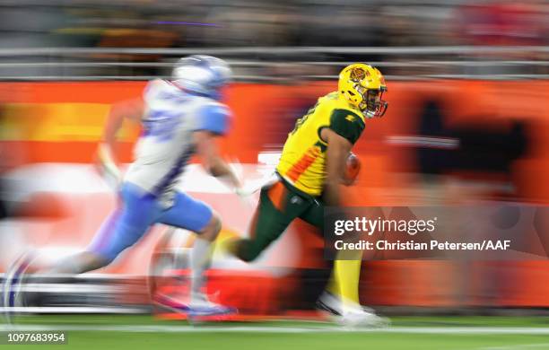 Branden Oliver of the Arizona Hotshots carries the ball during the second half of the Alliance of American Football game against the Salt Lake...