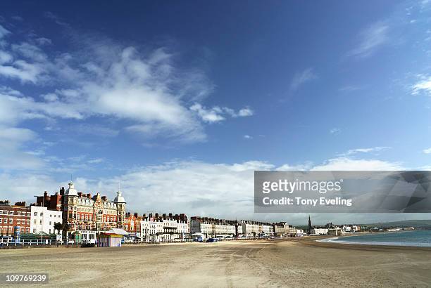 seafront at weymouth, dorset, england, uk - weymouth esplanade stock pictures, royalty-free photos & images