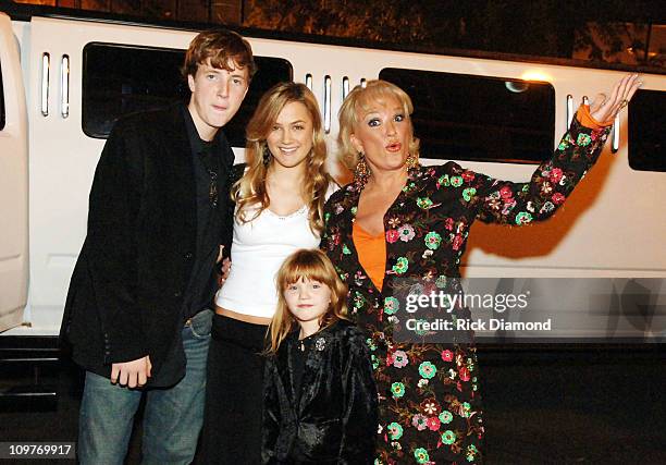 Tanya Tucker with her children Grayson Tucker, Presley Tucker and Layla Tucker