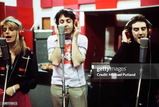 Linda McCartney , Paul McCartney and Denny Laine of Wings recording in London, England on 21st November 1973.