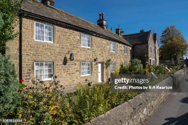 the plague cottages, eyam, derbyshire, england - eyam derbyshire stock pictures, royalty-free photos & images