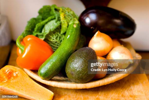 collection of fresh mediterranean vegetables - lyn holly coorg stockfoto's en -beelden