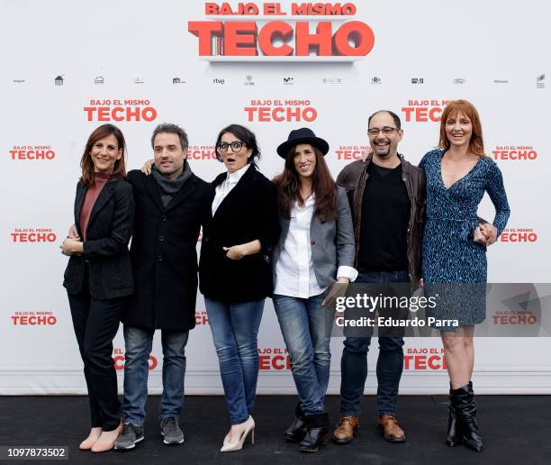 Malena Alterio, Daniel Guzman, Silvia Abril, Juana Macias, Jordi Sanchez and Cristina Castano attend the 'Bajo el mismo techo' photocall at La Casa...