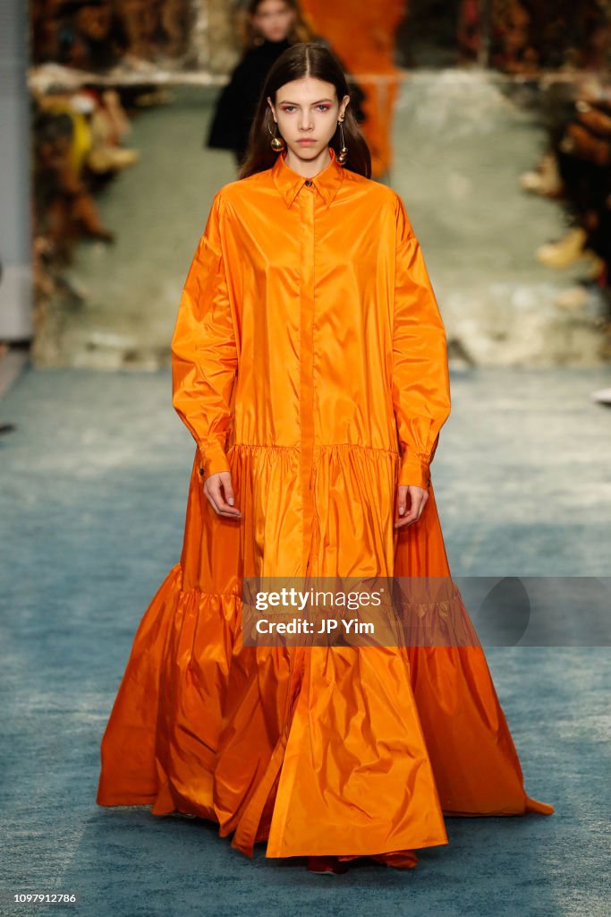 Carolina Herrera - Runway - February 2019 - New York Fashion Week