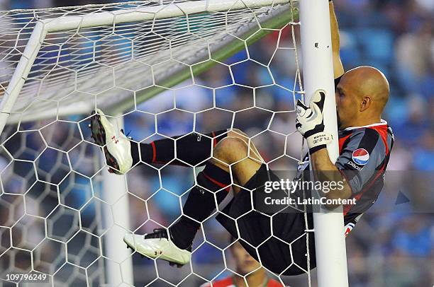 Oscar Perez, goalkeeper of Necaxa during a match as part of the the Clausura Tournament 2011 at the Azul Stadium on March 05, 2011 in Mexico City,...