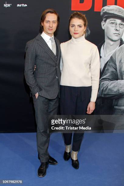 Tom Schilling and Lou Strenger during the press conference to the movie 'Brecht' on January 22, 2019 in Hamburg, Germany.