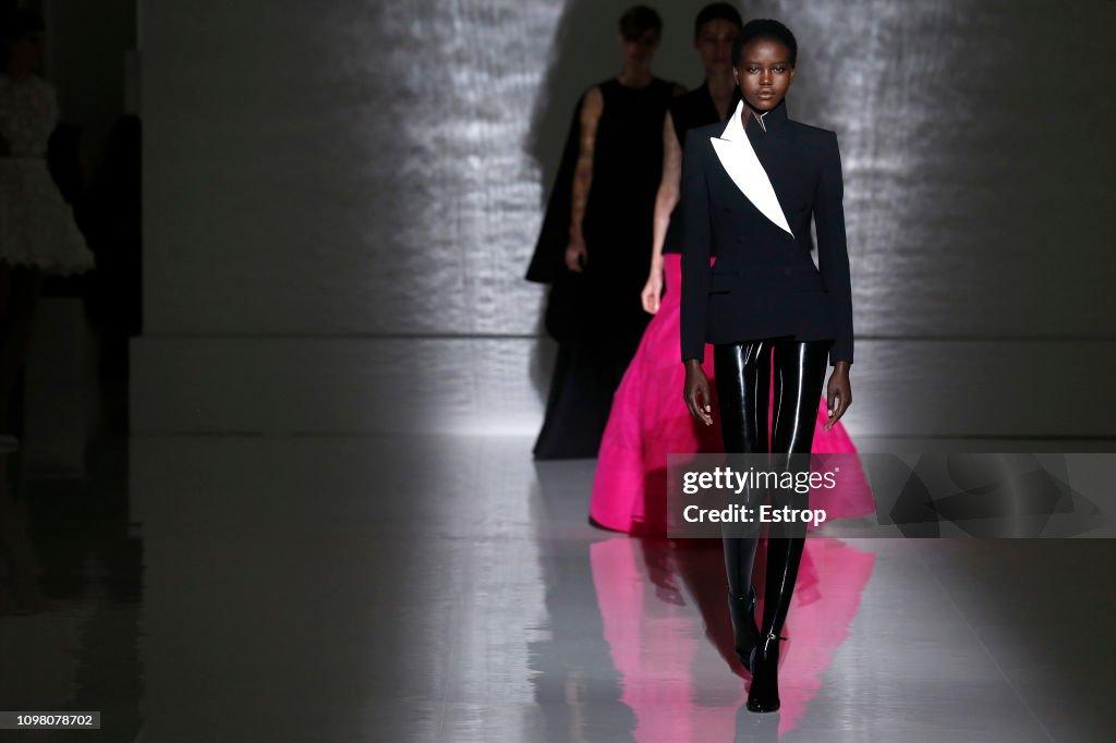 Givenchy : Runway - Paris Fashion Week - Haute Couture Spring Summer 2019