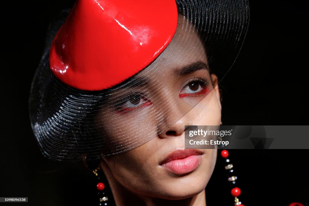 Giorgio Armani Prive : Details - Paris Fashion Week - Haute Couture Spring Summer 2019