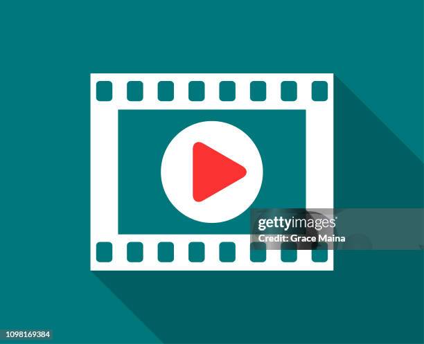 stockillustraties, clipart, cartoons en iconen met bioscoop, film of video platte pictogram met lange schaduw - film negative