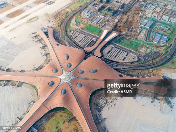 luchtfoto van de luchthaven van peking-daxing - peking stockfoto's en -beelden