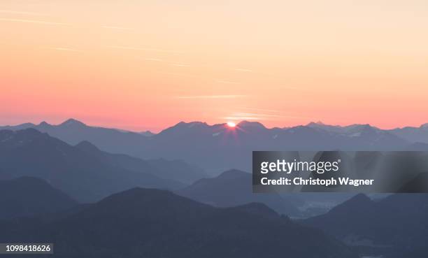 bayerische alpen - karwendel - mittenwald bildbanksfoton och bilder