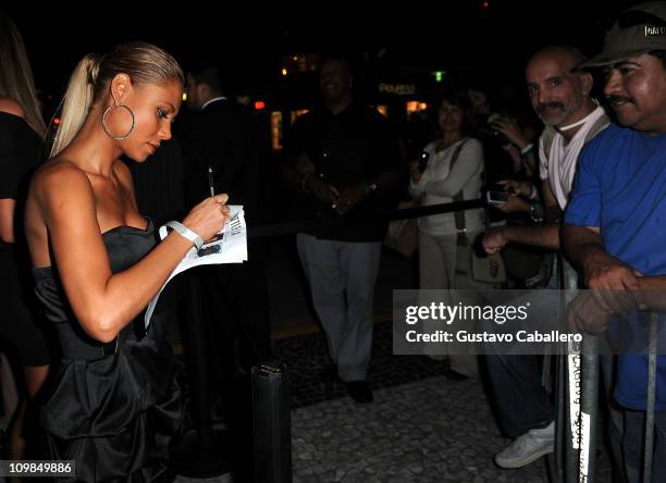 Alejandra Pinzon attends the Battle: LA red carpet screening at Regal South Beach on March 7, 2011 in Miami, Florida.