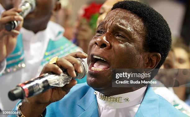 12 Neguinho Do Samba Stock Photos, HighRes Pictures, and Images