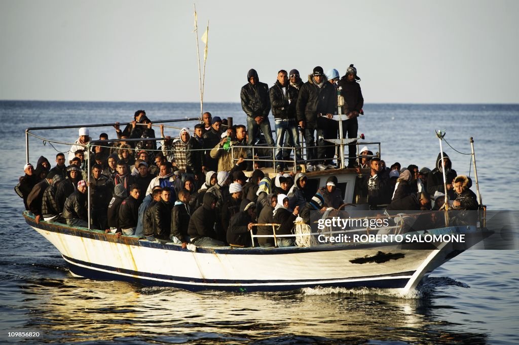 A boat full of would be immigrants is se