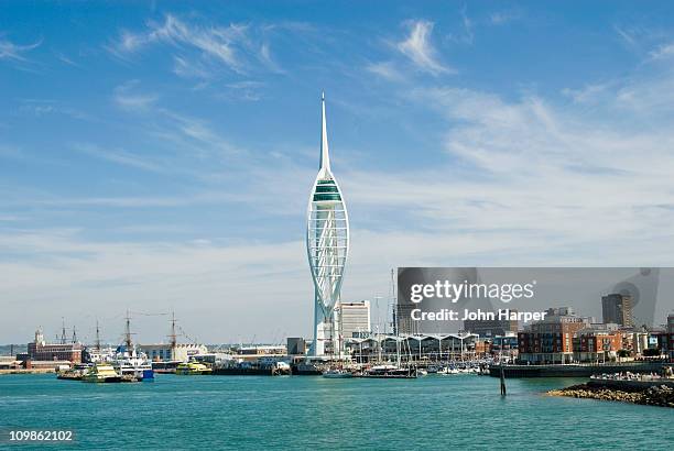 spinnaker tower, portsmouth. - spinnaker tower stock pictures, royalty-free photos & images