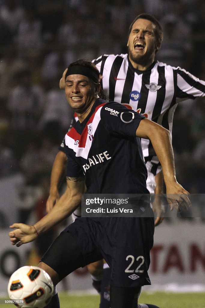 Libertad v Universidad San Martin - 2011 Copa Santander Libertadores