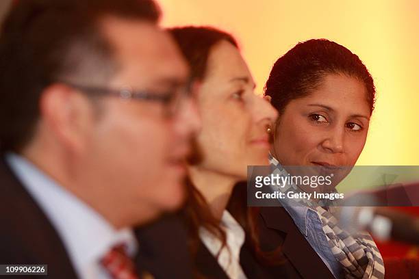 Steffi Jones, Organising Committee President of Women's World Cup 2011,Daniela Banz of FIFA and Gerardo Lepe Manager of Mexican feminine selections...