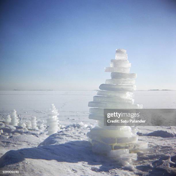 ice sculptures - ice sculpture stock-fotos und bilder