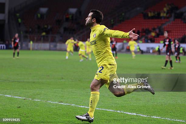Giuseppe Rossi of Villarreal scores his team's first goal during the UEFA Europa League round of 16 first leg match between Bayer Leverkusen and...