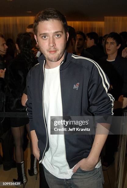 Eddie Kaye Thomas during Jessica Simpson and Nick Lachey Host Sony Ericsson T610/T616 Shoot for the Stars Charity Auction for the...