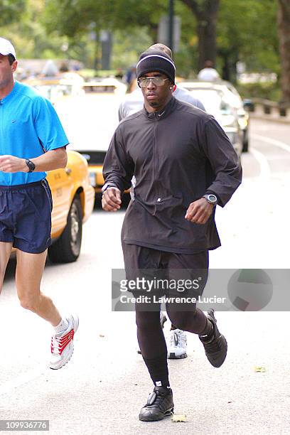 Sean P. Diddy Combs during Sean P. Diddy Combs, Coached by Alberto Salazar, Trains For NYC Marathon To Benefit Childrens Charities at Tavern On The...
