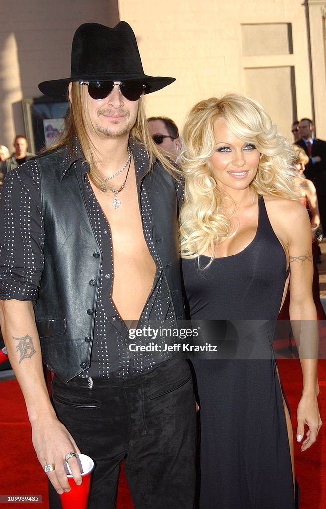 31st Annual American Music Awards - Arrivals