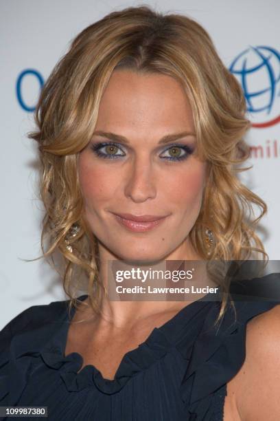 Molly Sims during The Smile Collection - Operation Smile's Annual Charity Dinner and Live Auction at Skylight Studios in New York, NY, United States.