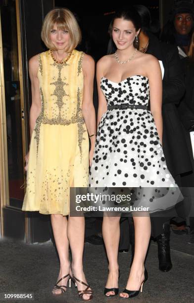 Anna Wintour and Bee Shaffer during The Fashion Group International Presents the 23rd Annual Night of Stars Honoring The Visionaries at Cipriani's -...