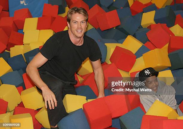 Jason Lewis during Children Uniting Nations/ACS NYC Day of the Child 2005 at Chelsea Piers in New York City, New York, United States.
