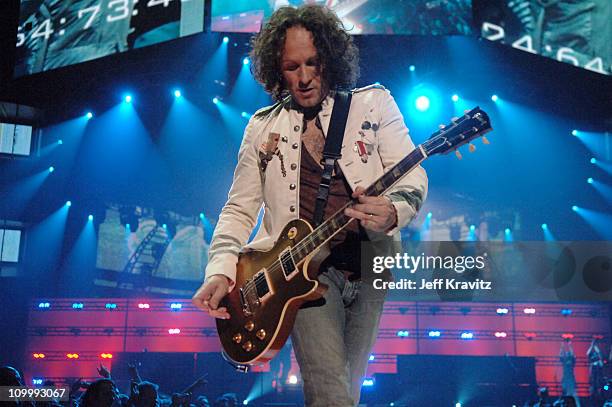 1,180 Vivian Campbell Photos & High Res Pictures - Getty Images
