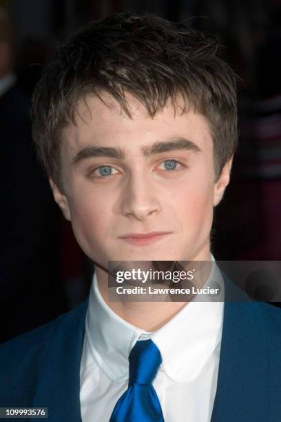 Daniel Radcliffe during Warner Bros.' Harry Potter and the Goblet of Fire New York City Premiere - Arrivals at Ziegfeld Theater in New York City, New...