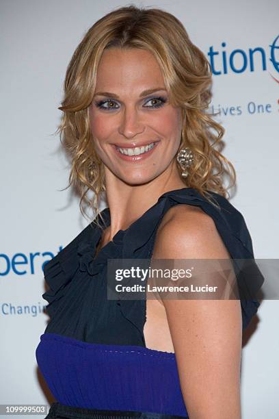 Molly Sims during The Smile Collection - Operation Smile's Annual Charity Dinner and Live Auction at Skylight Studios in New York, NY, United States.