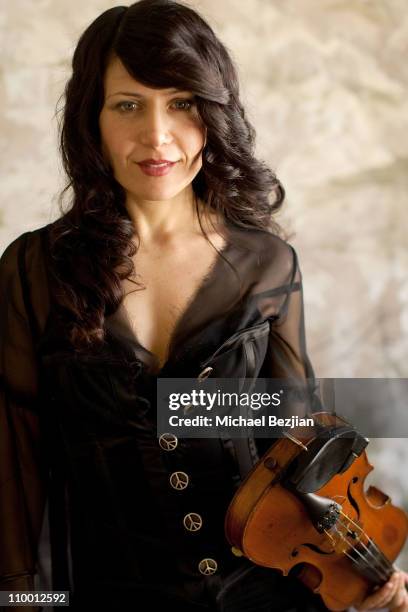 Violinist Lili Haydn attends the Skype And Earth Friendly Products Host Inauguration Viewing Party at the Green Lodge on January 20, 2009 in Park...