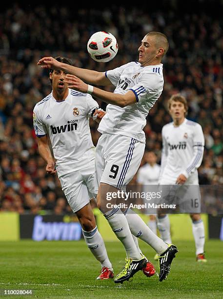 Karim Benzema of Real Madrid controls the ball during the La Liga match between Real Madrid and Hercules at Estadio Santiago Bernabeu on March 12,...