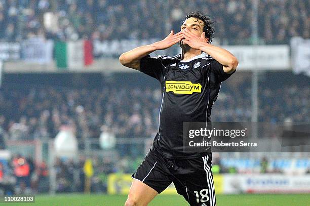 Marco Parolo of Cesena celebrates scoring his team's second goal during the Serie A match between AC Cesena and Juventus FC at Dino Manuzzi Stadium...