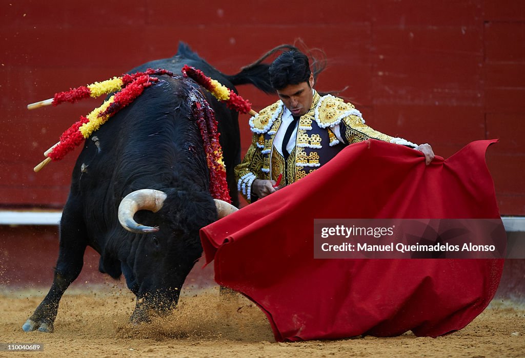 'Fallas 2011' Bullfights - Francisco Rivera, El Fandi, Talavante