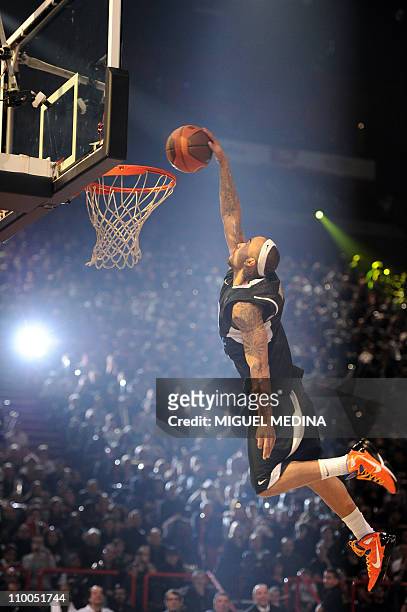 Player of French ProA team Le Mans, Zack Wright, won the dunks challenge during the France's national basketball league 2010 All Star Game on...