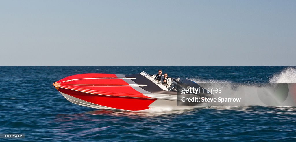 Powerboat racing at high speed
