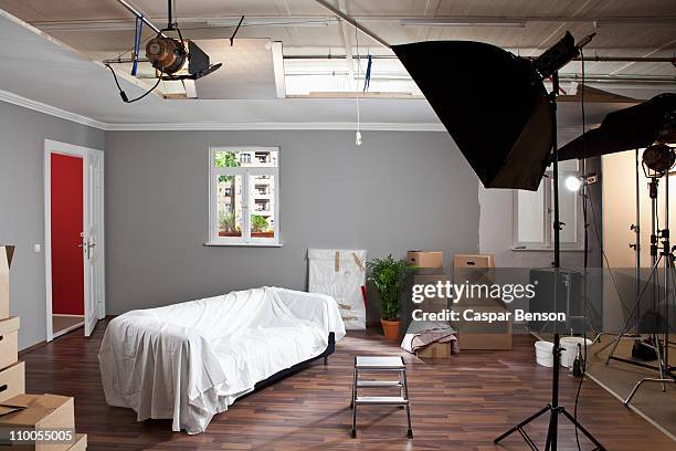 a fake living room in a production studio - filmstudio stockfoto's en -beelden