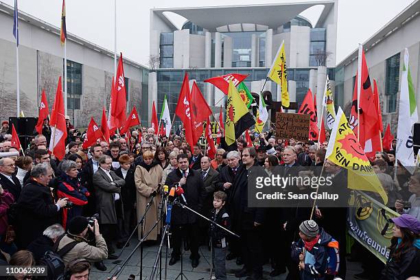 Sigmar Gabriel, Chairman of the German Social Democrats , and other leading German opposition politicians speak during an anti-nuclear demonstration...