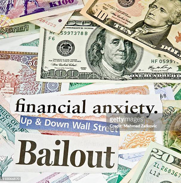 financial problems - bailout stockfoto's en -beelden