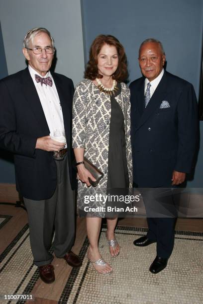 Dick Gilder, Lois Chiles, and Former NYC Mayor David Dinkins