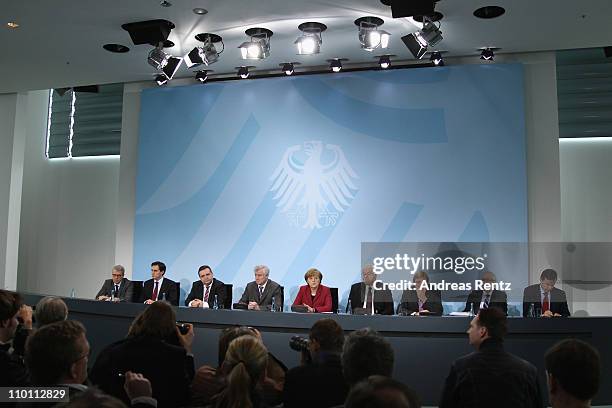 Stefan Mappus, Baden-Wuerttemberg's state governor, Bavarian Governor Horst Seehofer, German Chancellor Angela Merkel, Peter Harry Carstensen,...